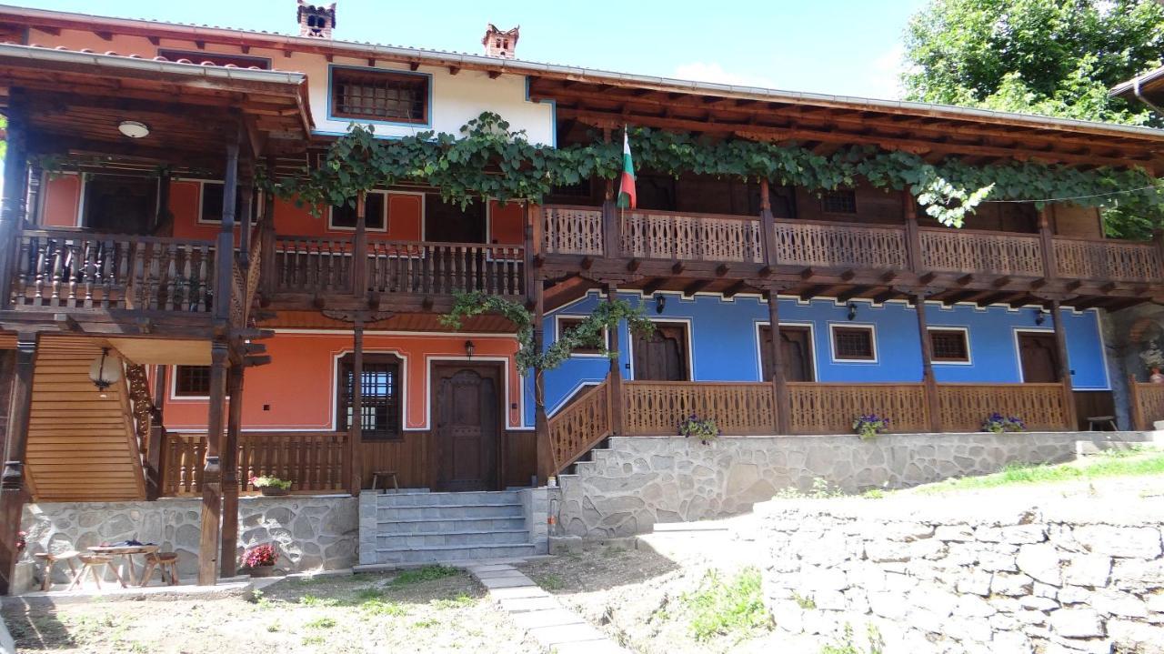 Недкова къща Hotel Копривщица Екстериор снимка