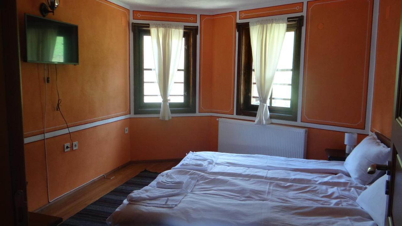 Недкова къща Hotel Копривщица Екстериор снимка