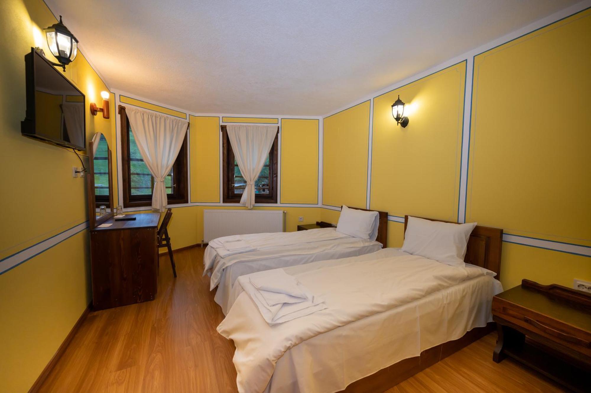 Недкова къща Hotel Копривщица Екстериор снимка
